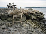 View of the stone jetty, where the mark should be. No sign of concrete.